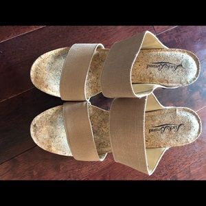 Lucky Brand wedged sandal